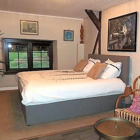 Bed & Breakfast D'hotes De La Vecquee 4*