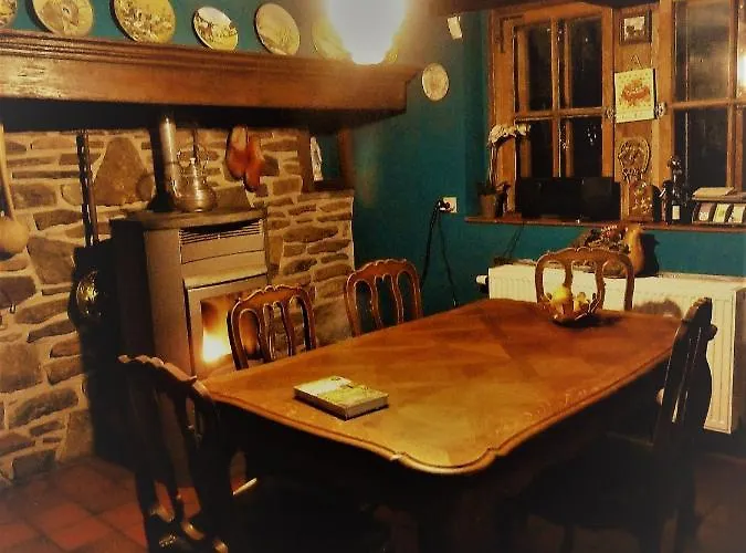 D'hotes De La Vecquee Bed & Breakfast 4*